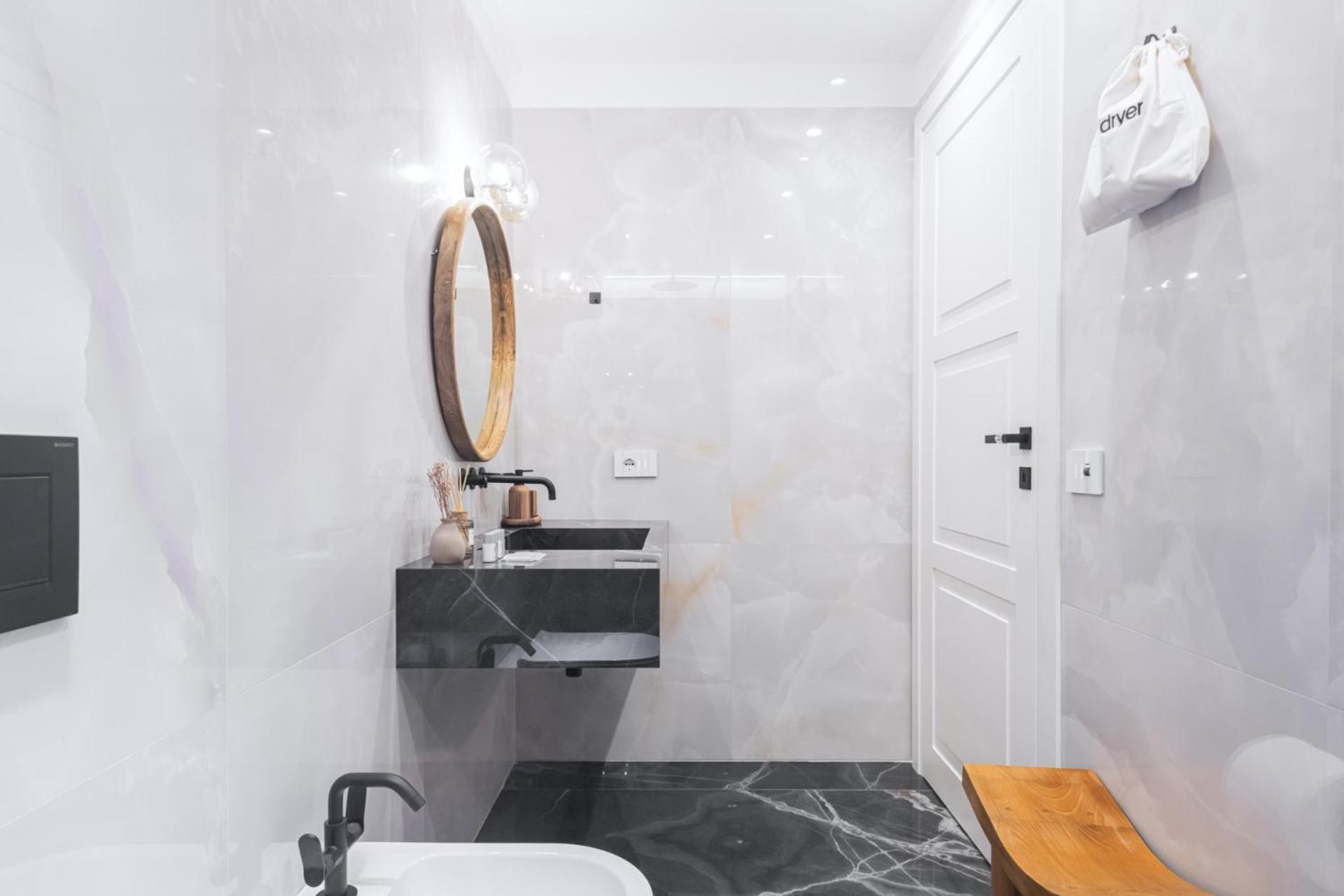 Easylife - Spa E Terrazza A Pochi Passi Dal Duomo Milán Exteriér fotografie